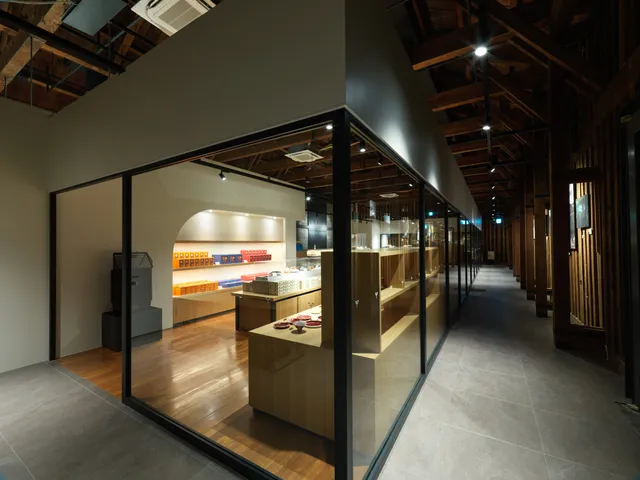 LeTao Canal Plaza Store