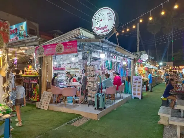 The Beauty Zone (Nails, Lashes, Eyebrows, Lips, Braids & more...)