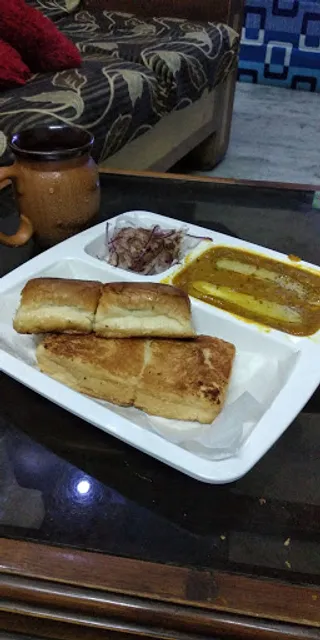 Raj bhai kachori wale