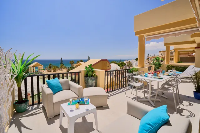 #HoneymoonSuites - Boutique Seaview Studios