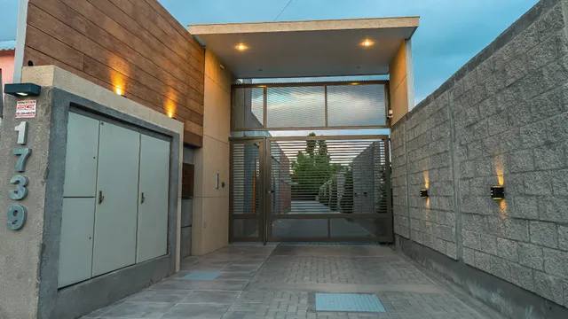 Portal del Aguaribay