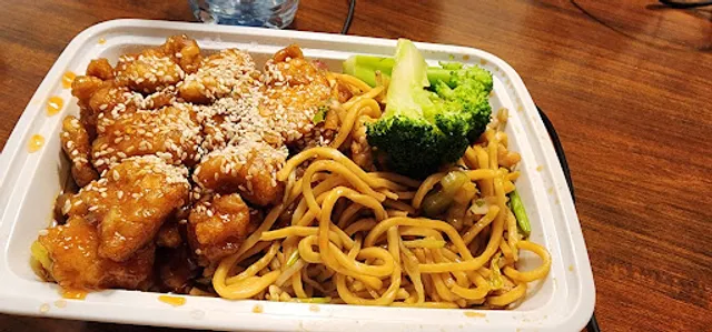 Ming Feng Chinese Restaurant