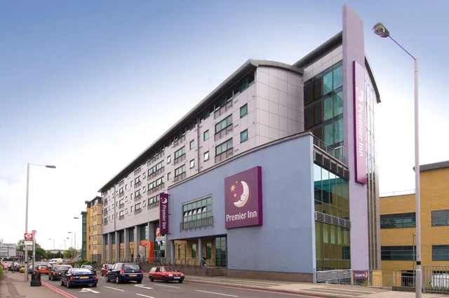 Premier Inn London Wimbledon South hotel