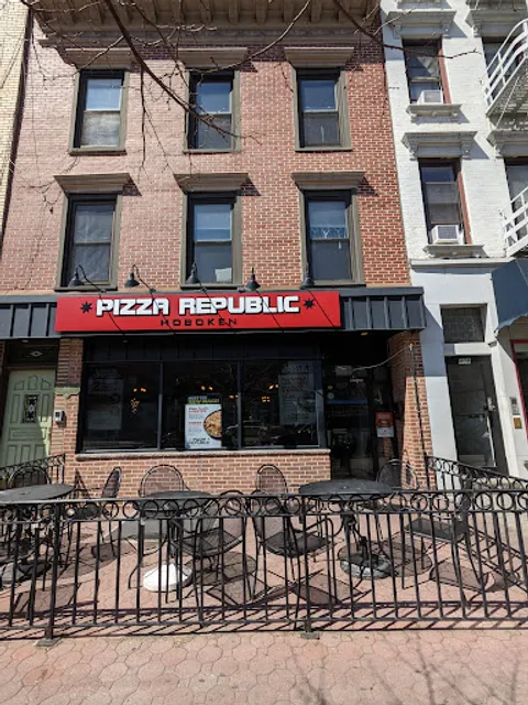Pizza Republic