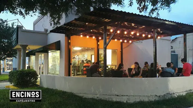 Encinos Café&Bistro