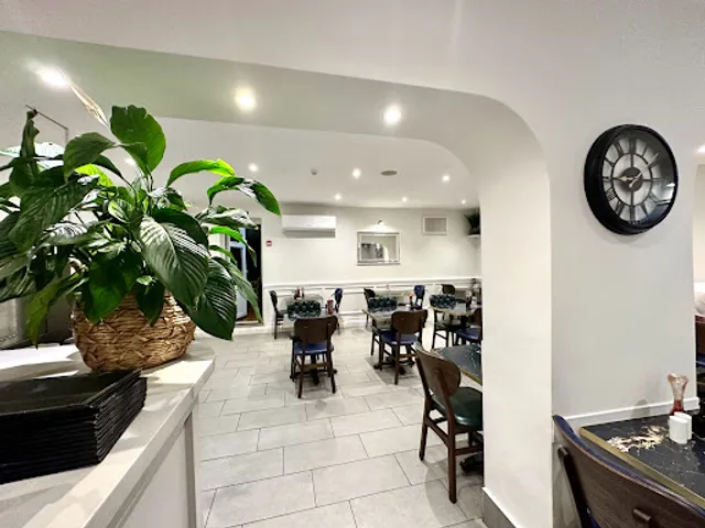 Van Looy’s Fish & Chips