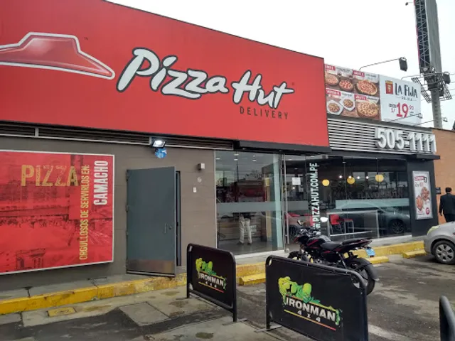 Pizza Hut