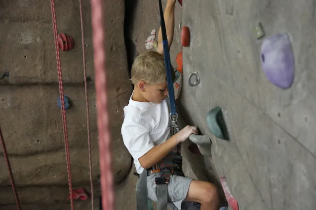 Washington City Community Center: Rock Wall