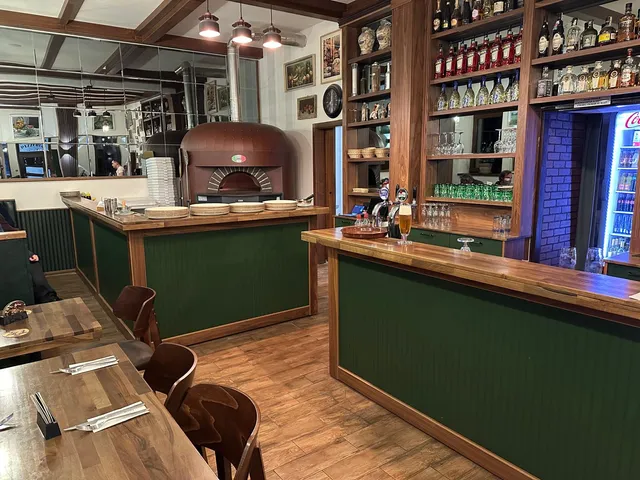 Pizzeria Piccolo Mondo