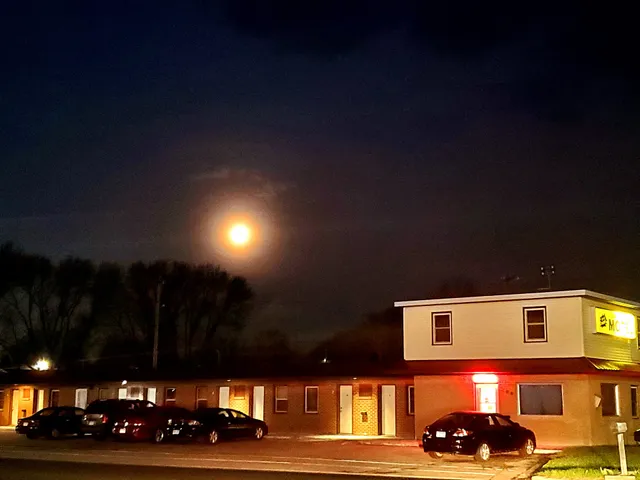 Arlington E-Z Rest Motel