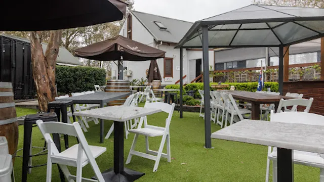 The Deck Cafe Lovedale