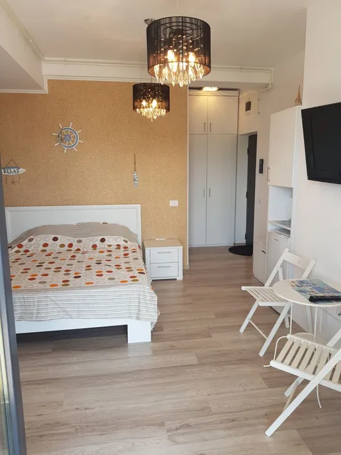 Blue Marina Clubbing Studio 5