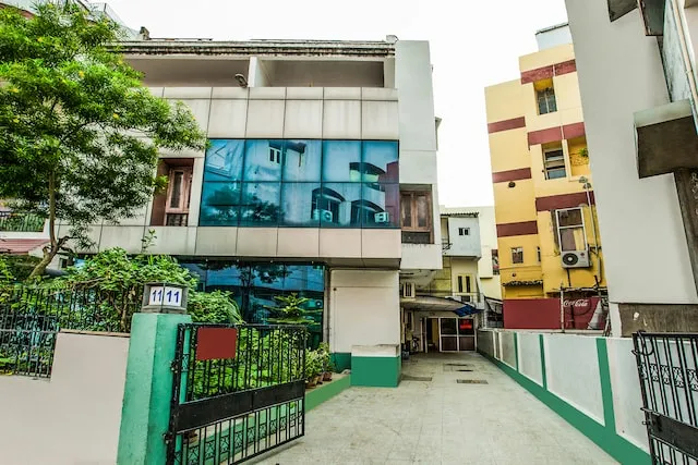 OYO 16075 Aikya Elevens Inn