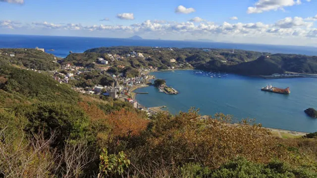 First Sighting of Black Ships