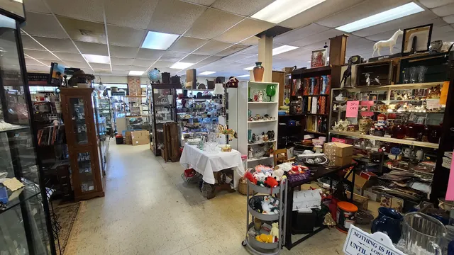 Skyland Antique Mall