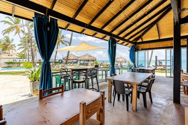 Goddess Beach Club Restaurant & Villa