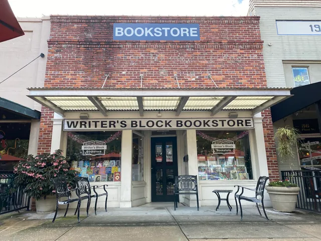 Writer's Block Bookstore - Winter Garden