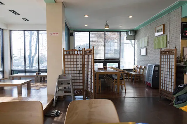 청와삼대춘천점