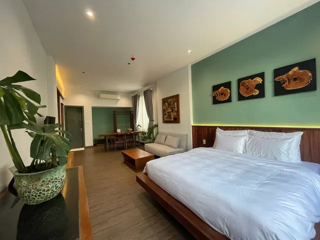 Arava Retreat Danang Oceanfront