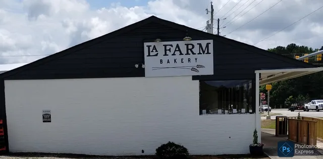 La Farm Bakery