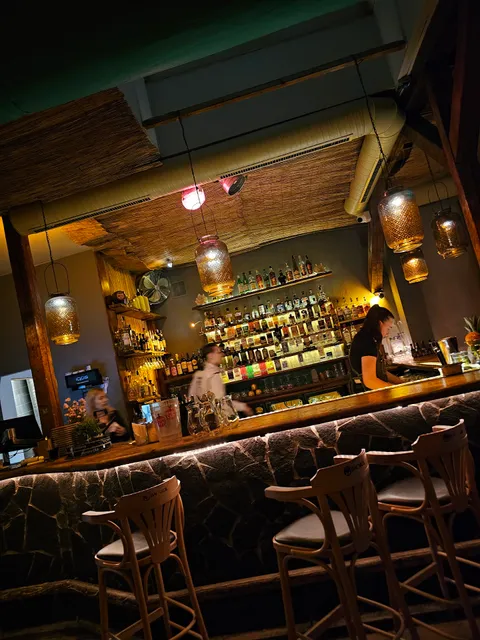 Barracuda Cocktail Bar