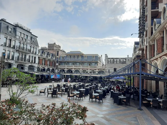 Batumi Piazza Square