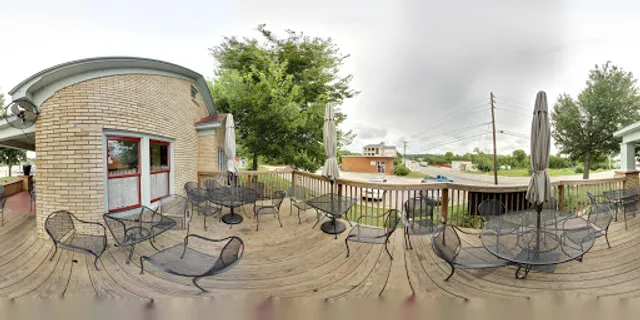 The Farmer's Table Cafe