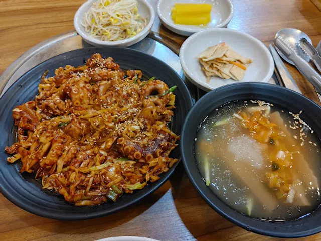 생생낙지 송내점