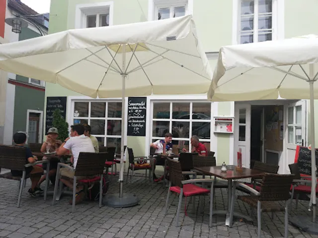 Café • Konditorei • Restaurant Saxinger