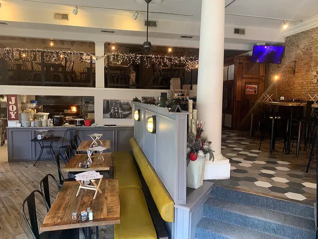 Ianni's of Vandergrift