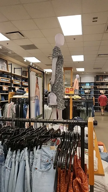 Levi’s Outlet Store