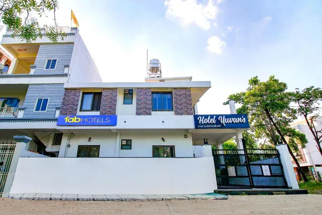 FabExpress Yuvan - Hotel in Danish Nagar, Bhopal