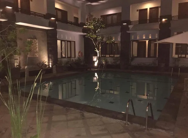 Radiant Hotel Sitiawan