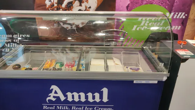 Amul Ice Cream parlour