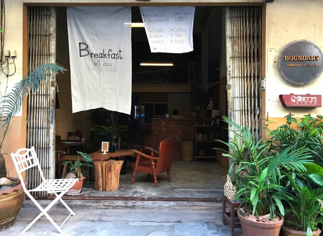 Boundary Hostel and Cafe