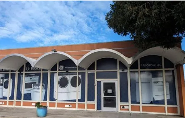 Airport Appliance Outlet Center