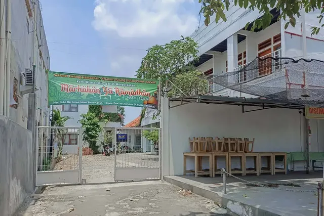 RedDoorz Syariah near RSUD Karawang 2