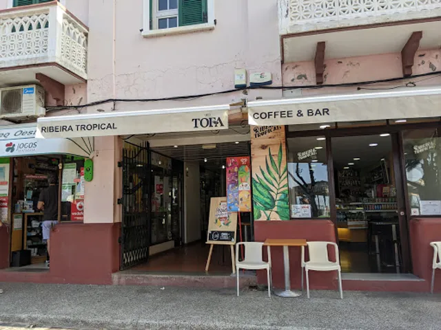 Ribeira Tropical Cafe and Restaurant
