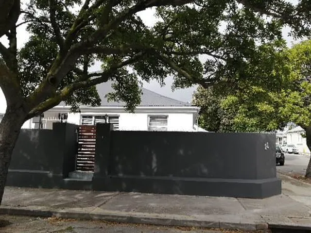 Monument Annex Guest House