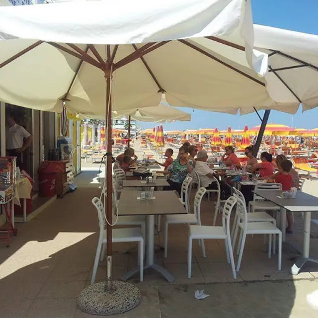 Ristorante Bar Embassy - Riccione Zona Spiaggia