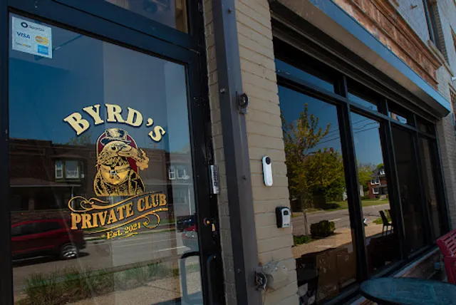 Byrd's Cigar Lounge