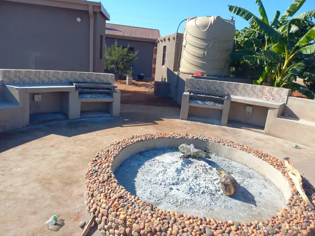 Makobaneng Guest House