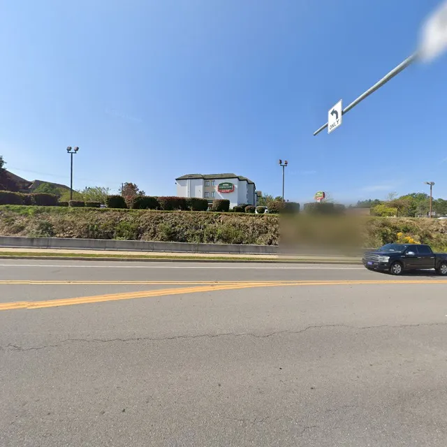 The Bistro - Eat. Drink. Connect.®