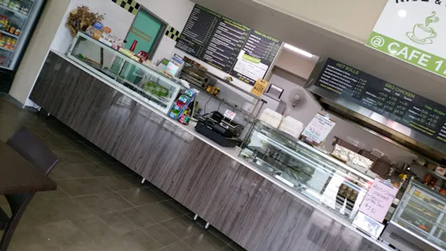 Rise & Grind @ cafe 17