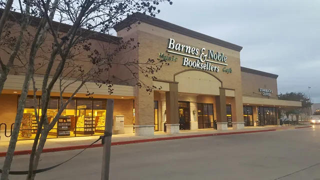 Barnes & Noble