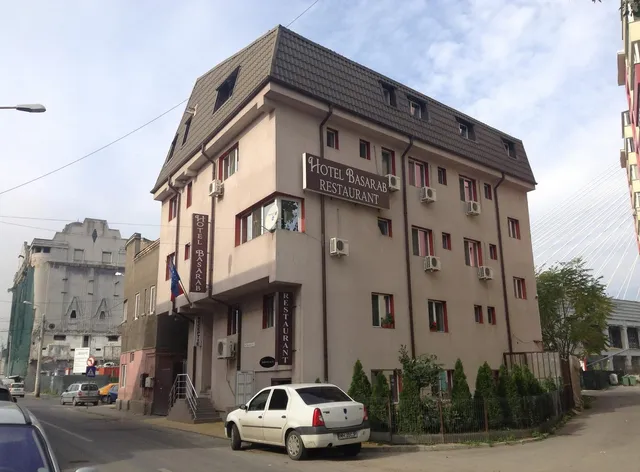 Hotel Basarab