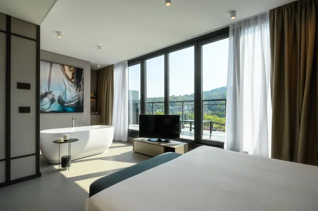 DUPARC Contemporary Suites