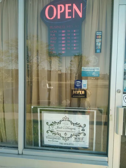 Jade's Designs Alterations & Embroidery LLC