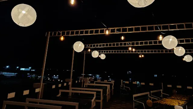 Castle Black Restaurant