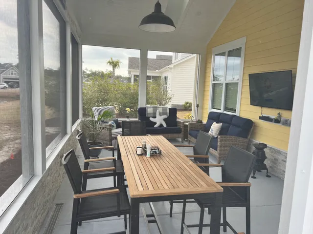 Leisure World Casual Furniture